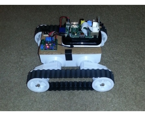 Pololu - Dagu Rover 5 Controlled By A Raspberry Pi